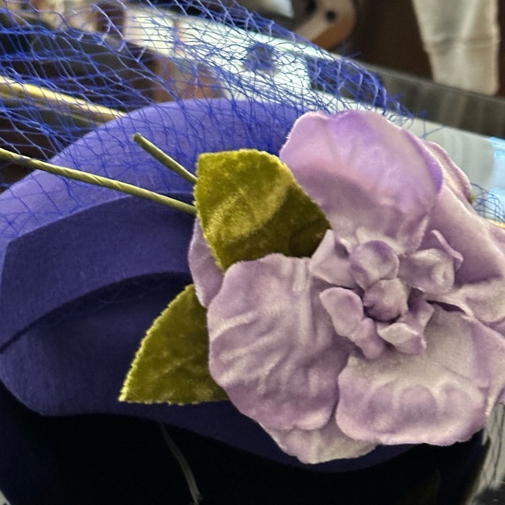 Women’s Designer Hat in Purple with lavender flower